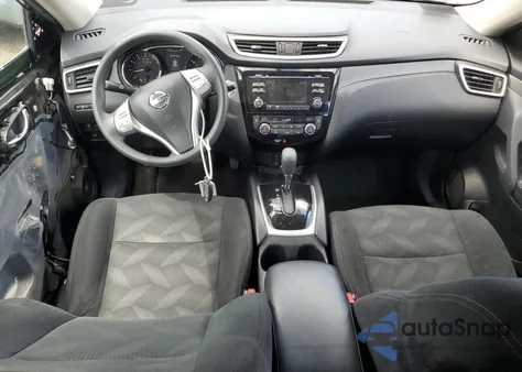 2015 Nissan Rogue S z USA, uszkodzony, nr VIN 5N1AT2MV7FC870439